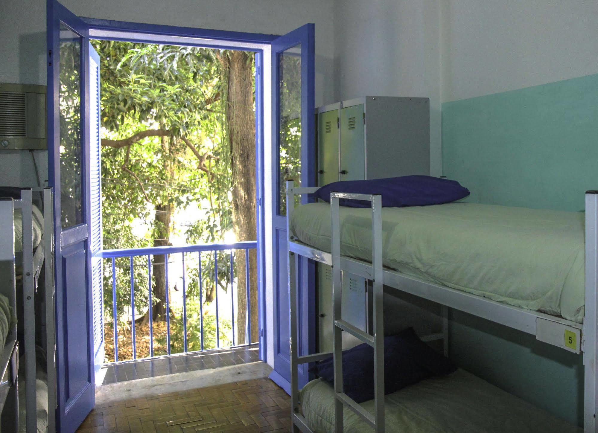 Vila Carioca Hostel Рио-де-Жанейро Экстерьер фото